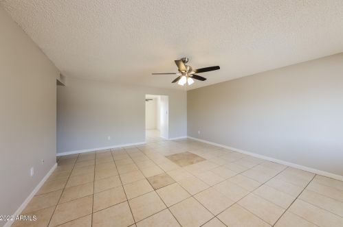 14212 37th Way, Phoenix AZ  85032-5739 exterior