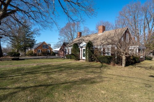 3 Hillsboro St, Quincy MA 02169-8913 exterior