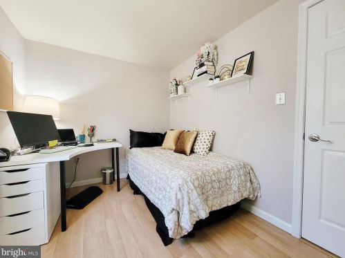 123 Buck St, West Deptford NJ  08066-1312 exterior