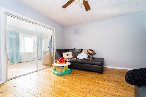 6 Lawrence St, Taunton MA 02780-1765 exterior