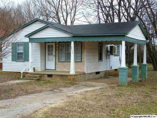 2404 Kildare St, Huntsville, AL 35811-1717