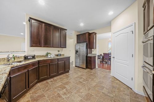 2293 Pebblestone Way, Lemont IL 60490-5062 exterior