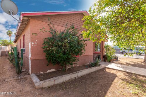 1901 Cypress St, Phoenix, AZ 85006-1840