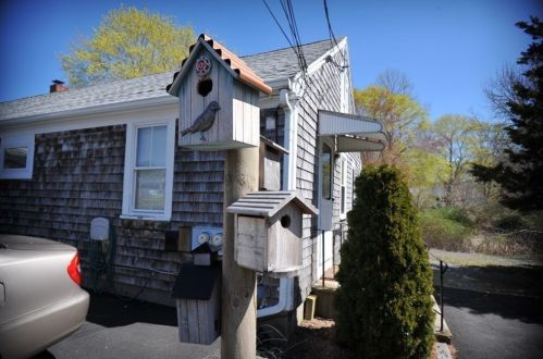 152 Marion Rd, Wareham MA 02571-1460 exterior