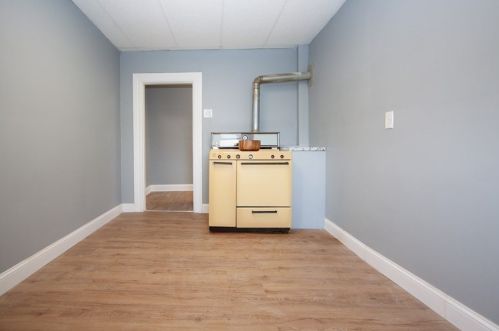 22 Channing St, Worcester MA 01605-3410 exterior