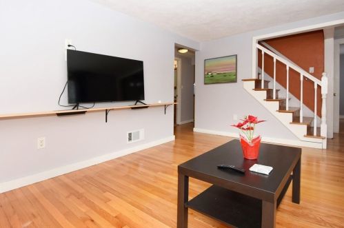 150 Donnellan Cir, Weymouth MA  02191-1763 exterior