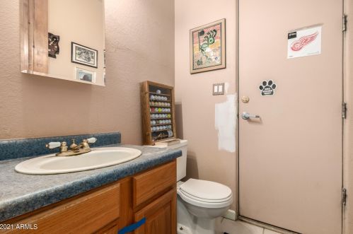 40116 Central Ave, Phoenix AZ 85086-0994 exterior