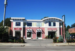 899 Washington St, Newton, MA 02460-1546