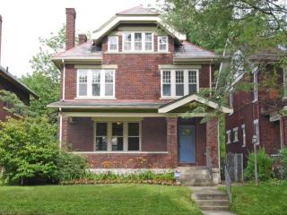 664 Linwood Ave, Columbus OH  43205-2860 exterior