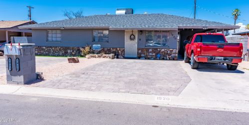 1920 Chipman Rd, Phoenix, AZ 85040-2433