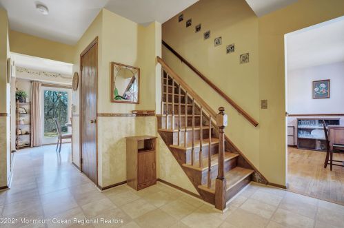 11 Red Cedar Ct, Jackson Twp NJ 08527-1351 exterior