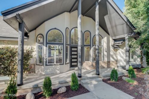 3152 Julies Dr, Park City UT 84098-8417 exterior