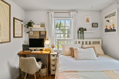 582 Massasoit Rd, Eastham MA 02642-1500 exterior