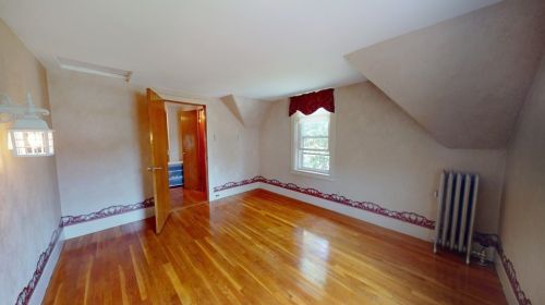 471 Main St, East Bridgewater MA 02324-1476 exterior