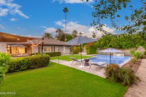 6849 2nd St, Phoenix AZ  85012-1005 exterior