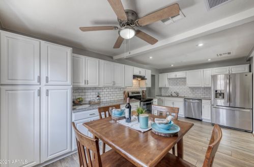 1208 Campbell Ave, Phoenix AZ 85015-3824 exterior