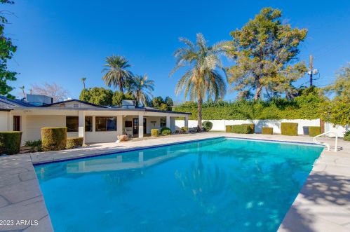 5307 32 Pl, Phoenix AZ 85018-1408 exterior