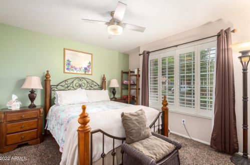 4015 Bloomfield Rd, Phoenix AZ 85029-2953 exterior