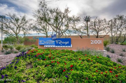 21320 56th St, Phoenix AZ 85054-5401 exterior