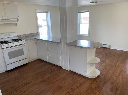 16 Presbrey Ave, Taunton MA 02780-3115 exterior