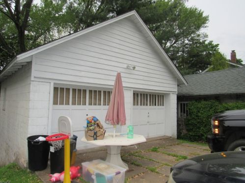 68 Frenchtown Rd, Milford NJ  08848-1327 exterior