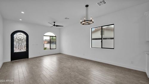 1018 25 St, Phoenix AZ exterior