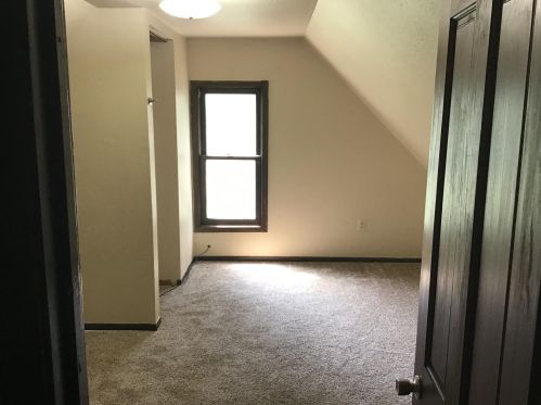 410 5th Ave, Princeton MN  55371-1304 exterior