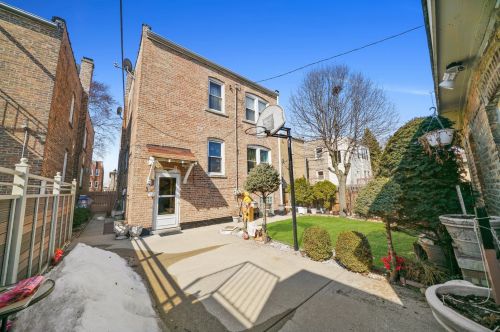 2111 Kenilworth Ave, Forest View IL 60402-1672 exterior