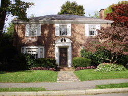 67 Brackett Rd, Newton, MA 02458-2613