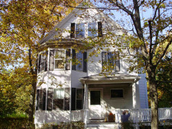 35 Oak Ter, Newton, MA 02461-1409