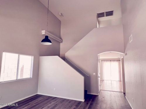 5825 31st Dr, Phoenix AZ  85041-4304 exterior