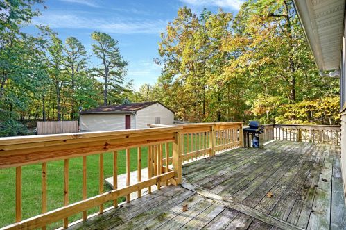 715 Reed Rd, Jackson Twp NJ 08527-4737 exterior