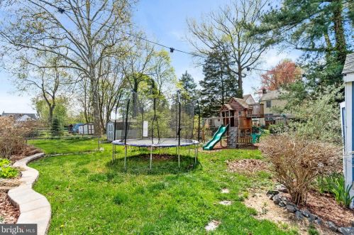 467 Hemlock Ter, West Deptford NJ  08096-2813 exterior