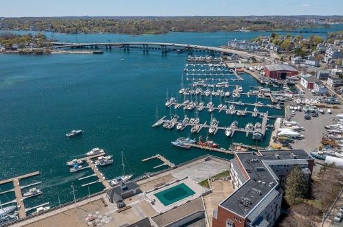 109 Water St, Beverly MA  01915-5076 exterior