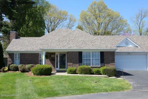 1718 Eagle Creek Pl, Louisville, KY 40222-3990