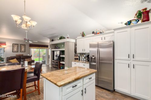 4015 Bloomfield Rd, Phoenix AZ 85029-2953 exterior