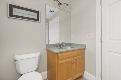 27 Maryknoll Dr, Hingham MA 02043-3477 exterior