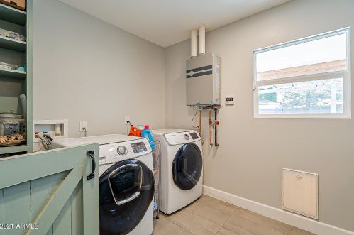 5136 2nd St, Phoenix AZ 85086-3406 exterior