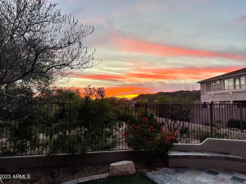 35826 33rd Ln, Phoenix AZ  85086-4201 exterior