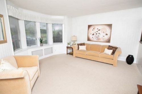 27 Prescott Ave, Chelsea MA 02150-2113 exterior