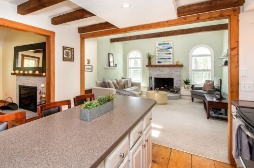 8 Euclids Way, Plymouth MA  02360-4226 exterior