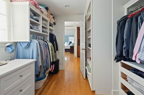 8 Captain Thomson Ln, Hingham MA 02043-3459 exterior