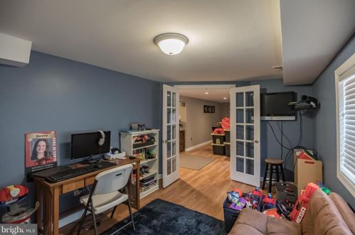 738 Chestnut Ave, West Deptford NJ 08097-1606 exterior