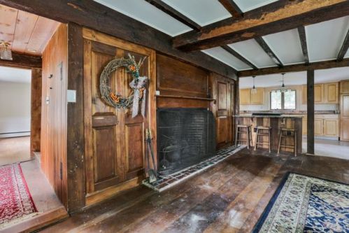 185 Low St, Newbury, MA 01950-3539