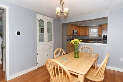 150 Donnellan Cir, Weymouth MA  02191-1763 exterior