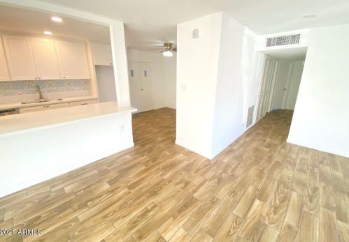 6019 33rd Ave, Phoenix AZ 85051-1201 exterior