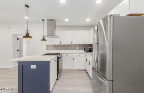 912 4 Ave, Phoenix AZ 85013-3034 exterior