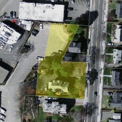 135 Winchester St, Newton MA 02461-2129 aerial view