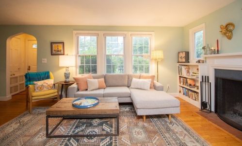 51 East St, South Hadley MA  01075-2115 exterior