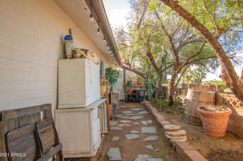 1036 Butler Dr, Phoenix AZ 85051-4742 exterior